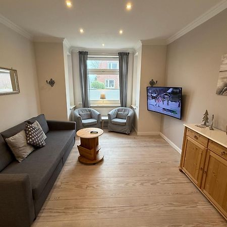Ferienwohnung „Opa'S Tohuus“Mit Fahrraedern, Husum Husum  Extérieur photo