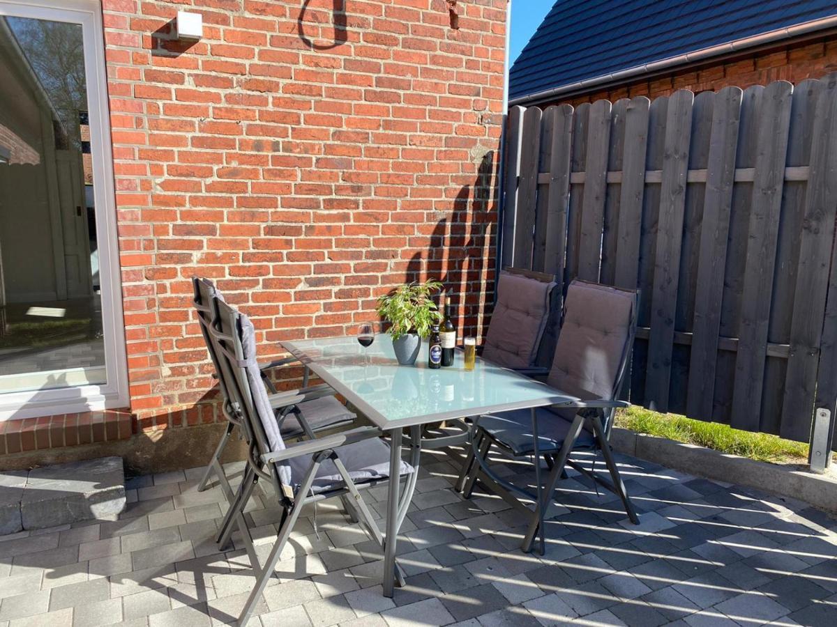 Ferienwohnung „Opa'S Tohuus“Mit Fahrraedern, Husum Husum  Extérieur photo