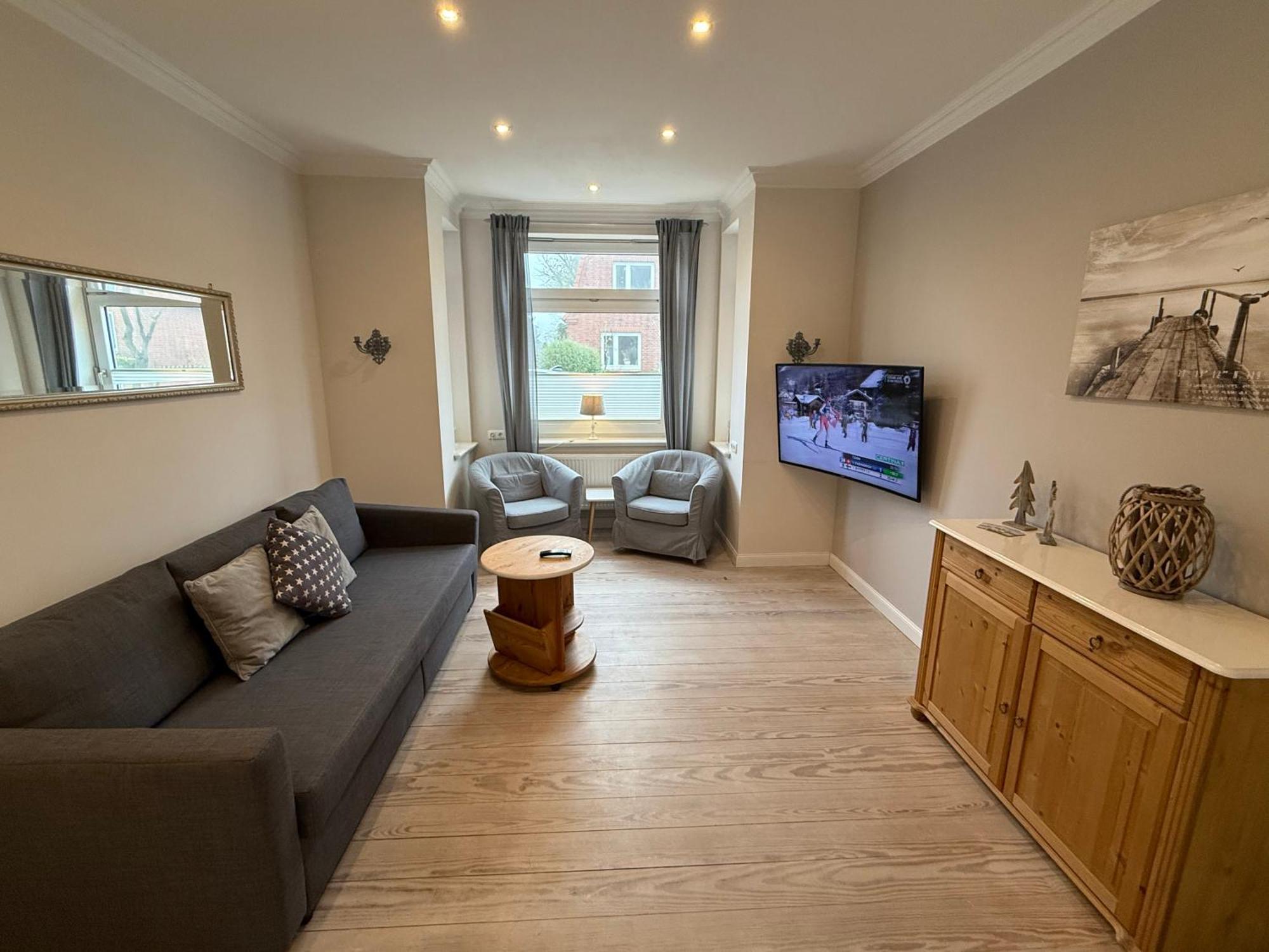 Ferienwohnung „Opa'S Tohuus“Mit Fahrraedern, Husum Husum  Extérieur photo